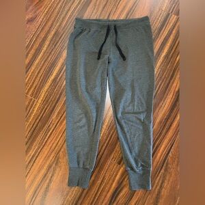 H&M women’s medium lightweight joggers, grey